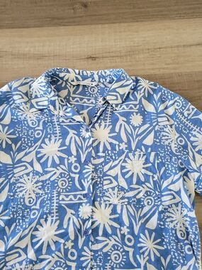 Zara Blue & White Floral Button-Down Shirt